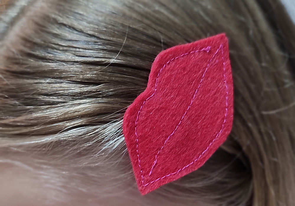 Lip-Shaped Hair Clip | Lipstick Workshop Add-On Gift