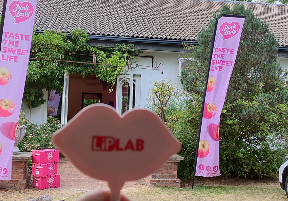 LiPLAB Joins Pink Lady Apples for Crafts for Cancer